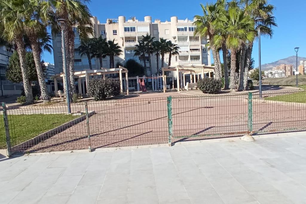 1ª Linea Del Mar 2 Habitaciones 2 Banos, Parking Subterraneo Incluido, Mascotas El Campello Esterno foto