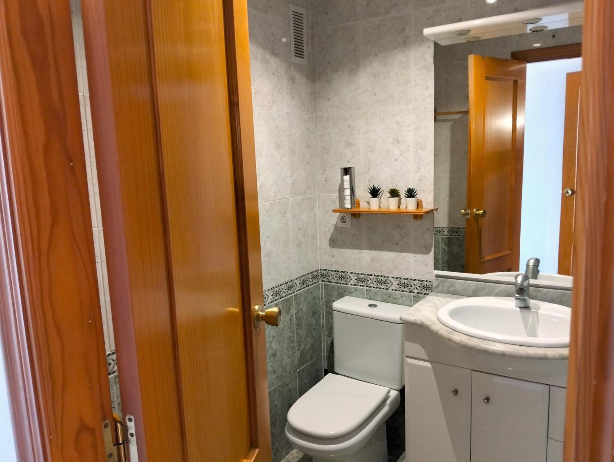 1ª Linea Del Mar 2 Habitaciones 2 Banos, Parking Subterraneo Incluido, Mascotas El Campello Esterno foto